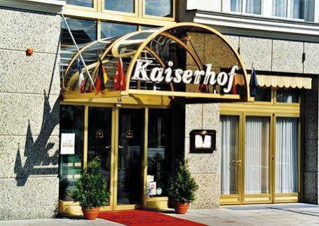 Hotel Kaiserhof Fürstenwalde Esterno foto